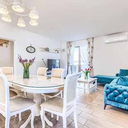 Holiday home Dream Place By Interhome Bale